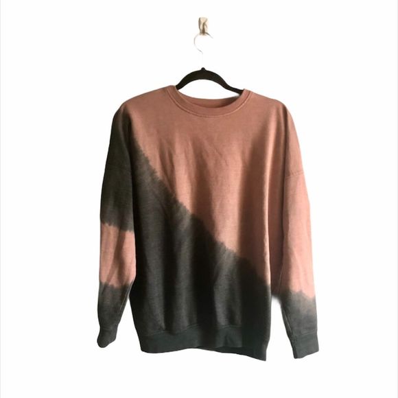 💝(3/$25) plt • oversized tie dye sweater shirt - Picture 2 of 8